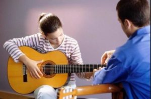 bài tập chạy ngón guitar