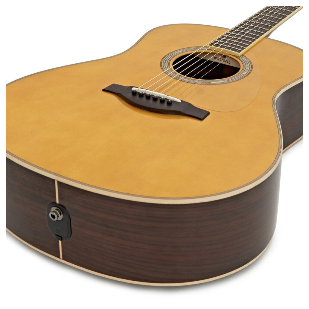 TransAcoustic Guitar Yamaha LL-TA