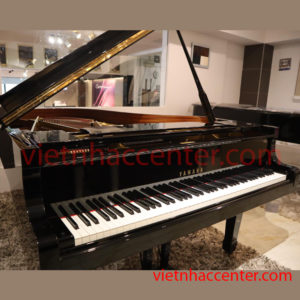 Grand Piano Yamaha C5