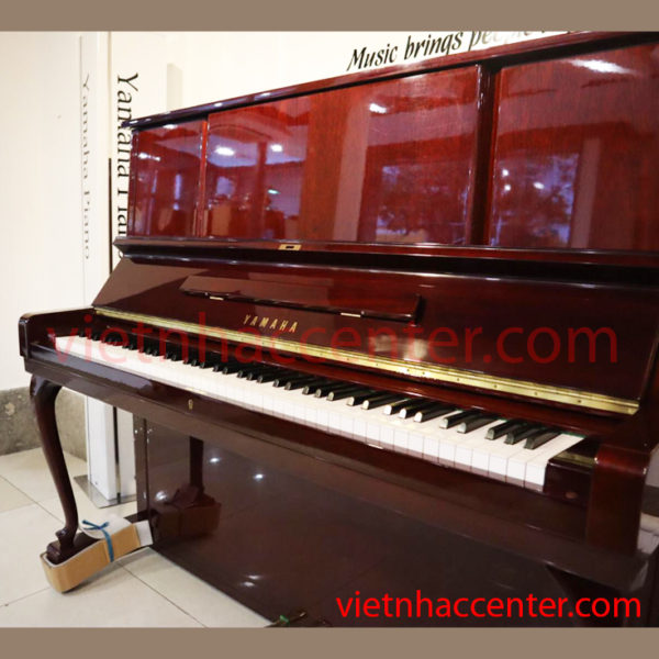 Piano Upright Yamaha W106