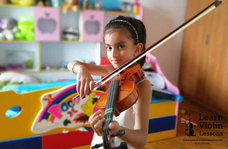 Quy mô trung tâm violin