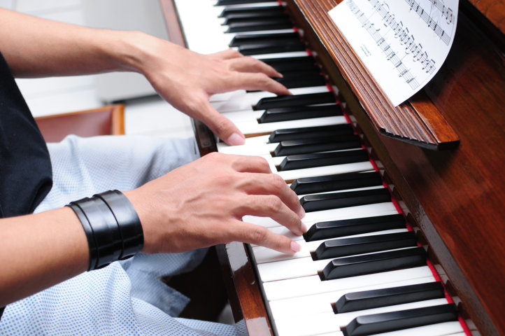 Piano cơ mới có độ bền cao