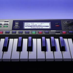 Synthesizer Korg i3