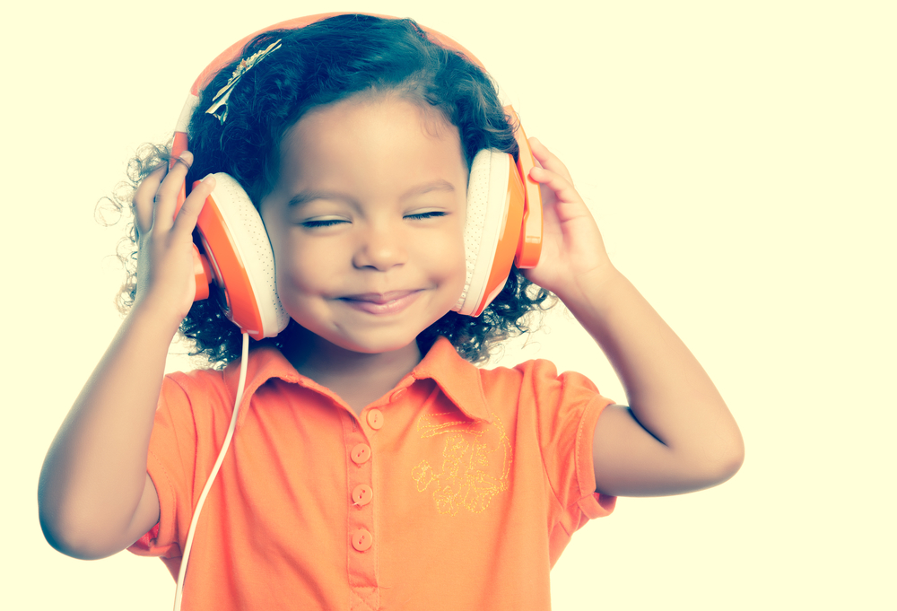 Bé học được gì khi tham gia lớp học Cảm thụ âm nhạc