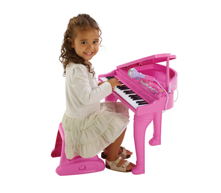 Các nguyên nhân nên chọn mua đàn piano đồ vật nghịch ngợm cho tới bé