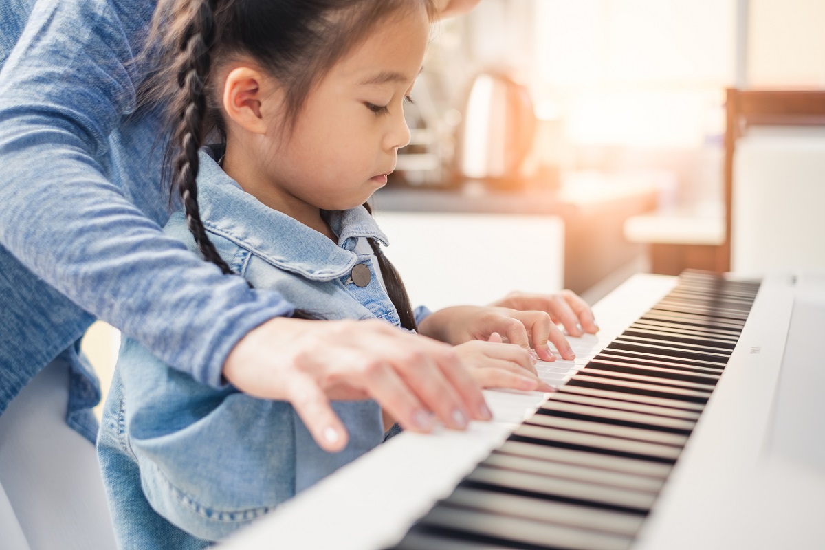 Trung tâm dạy đàn piano cho bé