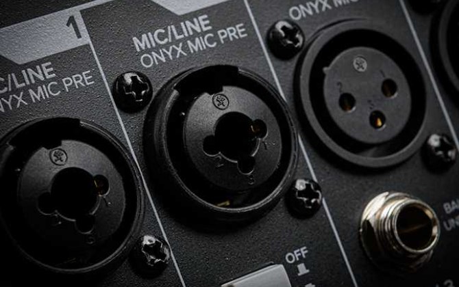 Mixer Mackie ProFX6v3