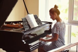 Những lợi ích của việc chơi đàn Piano