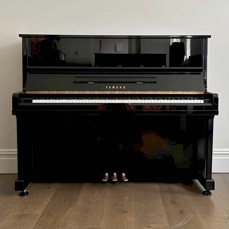 Yamaha U1 vs U3