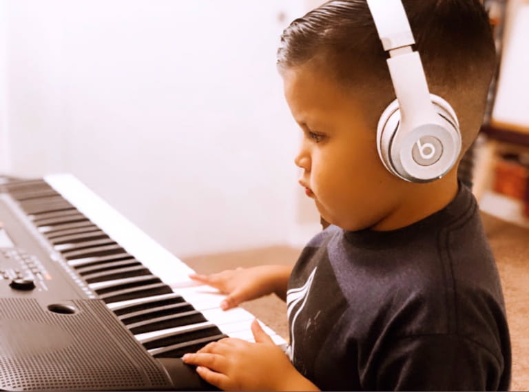 Học Đàn Piano Cho Bé 5 Tuổi