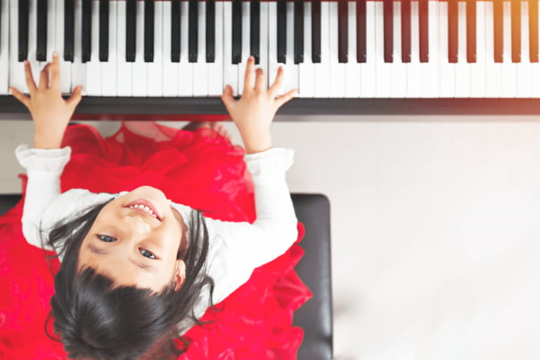 Học Đàn Piano Cho Bé 5 Tuổi
