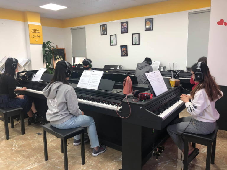 Học Piano Phường Tân Định