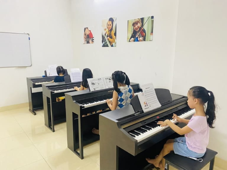 Học Piano Phường Tân Định