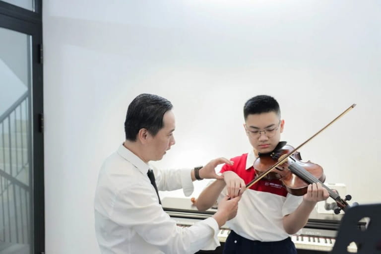 Lớp Học Violin Cho Người Lớn Tại TPHCM