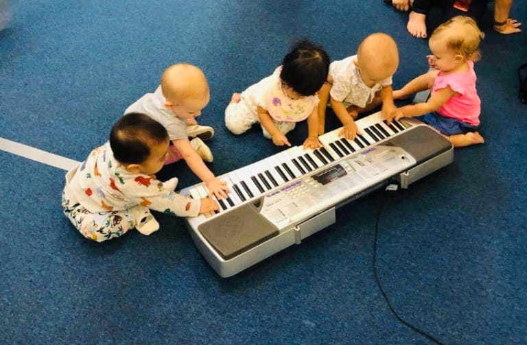 Nên cho trẻ học nhạc từ mấy tuổi